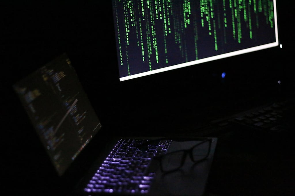 LayerX Links GhostPoster to 17 Extensions and 840K Downloads 